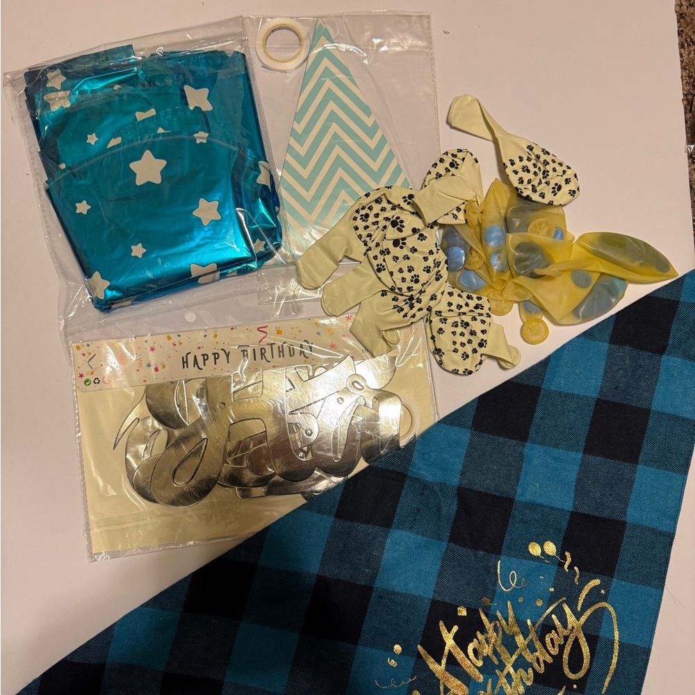 Blue and Yellow Party Decoration Set for pets